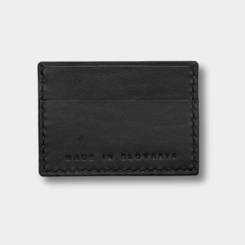 Zadná strana – Cardholder 001_F Black, detail kože a šitia